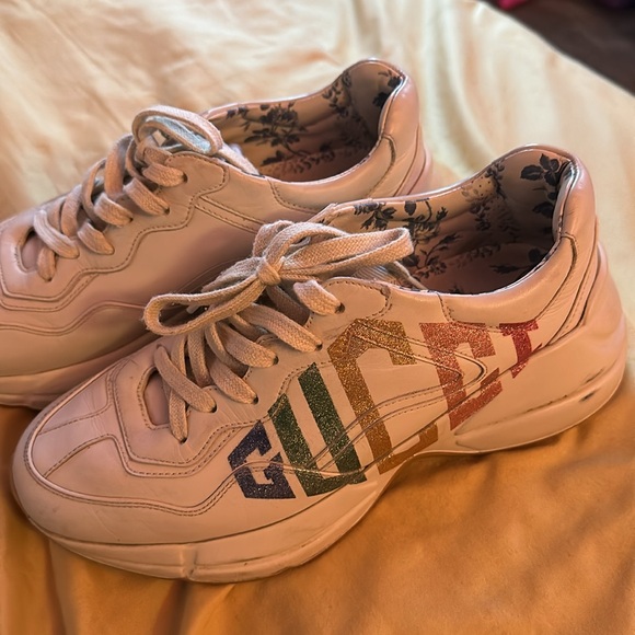 Gucci - Picture 3 of 4